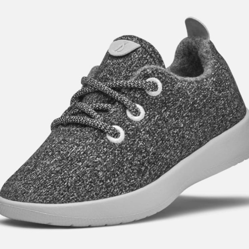 Kids all birds sneakers